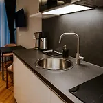 Bresidence With Free Private Parking Apartamento