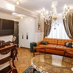 B - Boutique - Private Parking Daire *