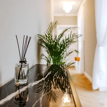 B - Boutique - Private Parking Daire
