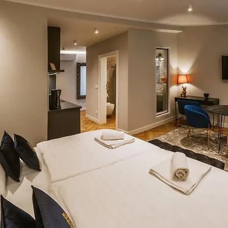 B - Boutique - Private Parking * Ljubljana