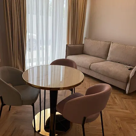 B - Boutique - Private Parking Apartamento Liubliana