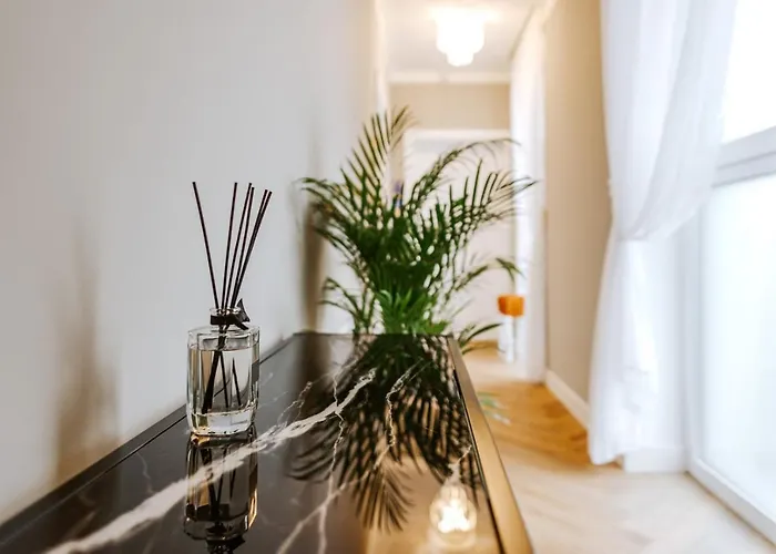 Bresidence With Free Private Parking Apartmán