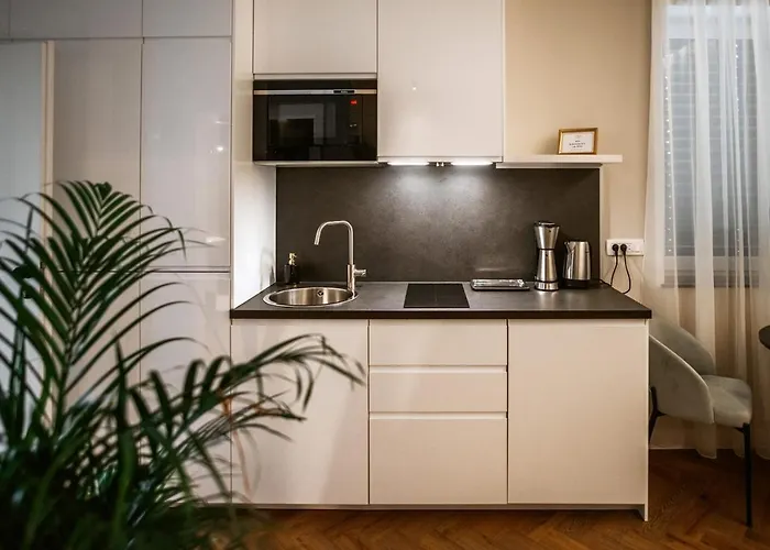 Apartmán Bresidence With Free Private Parking