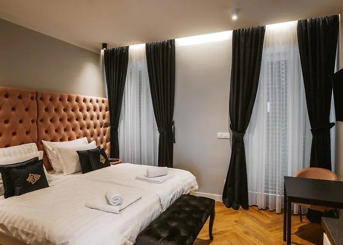 Bresidence With Free Private Parking Apartmán