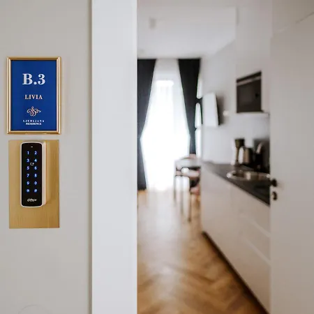 Bresidence With Free Private Parking